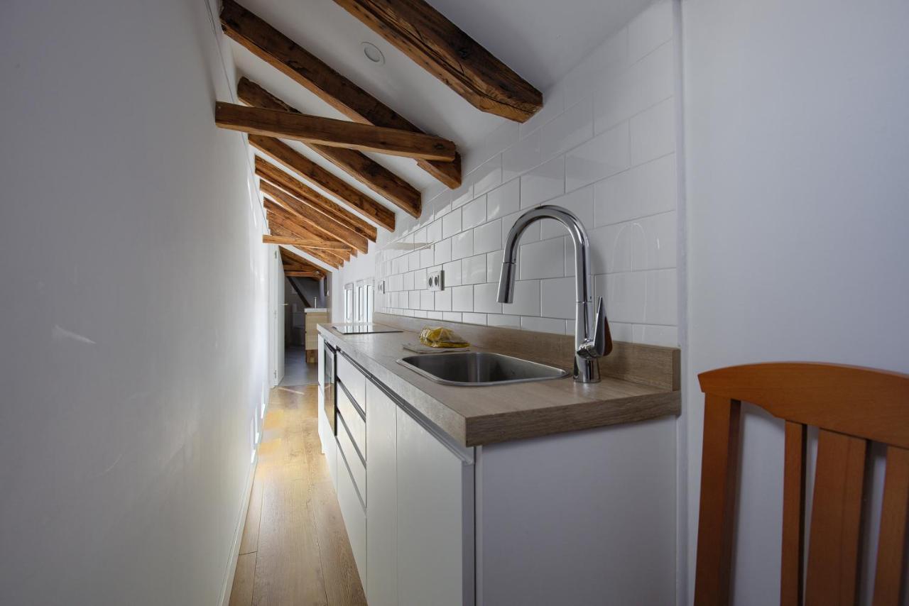 Charming Barrio De Las Letras Madrid Esterno foto